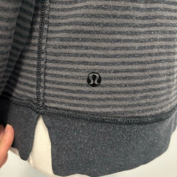 Lululemon Open Your Heart Long Sleeve Sweatshirt Reversible Crew Neck Pullover - Picture 14 of 16